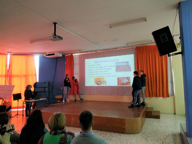 students present their countries and schools (2)